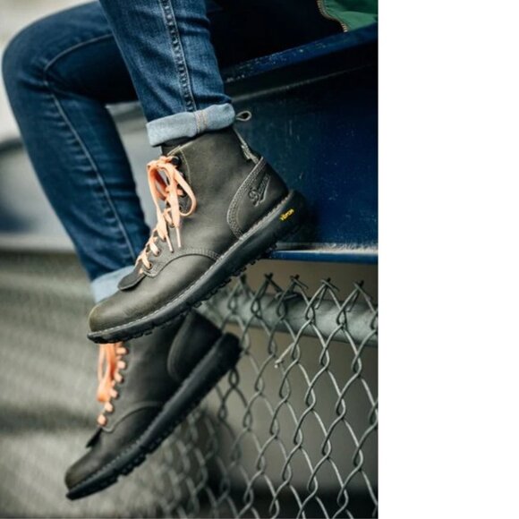 Free People/ Danner Women's Logger 917 Boot -Graphite-10 - New with Box - Picture 2 of 9